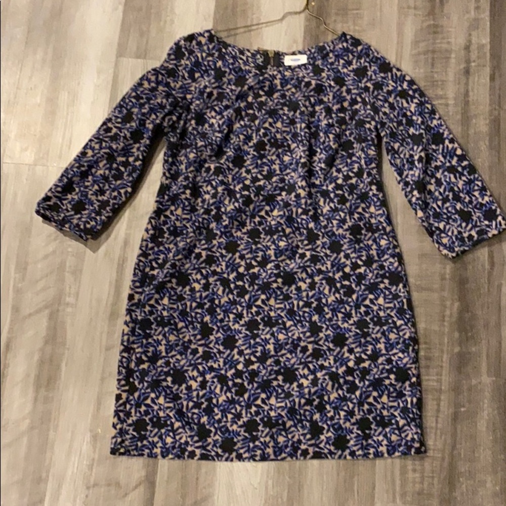 Black and navy 3/4 sleeve dress